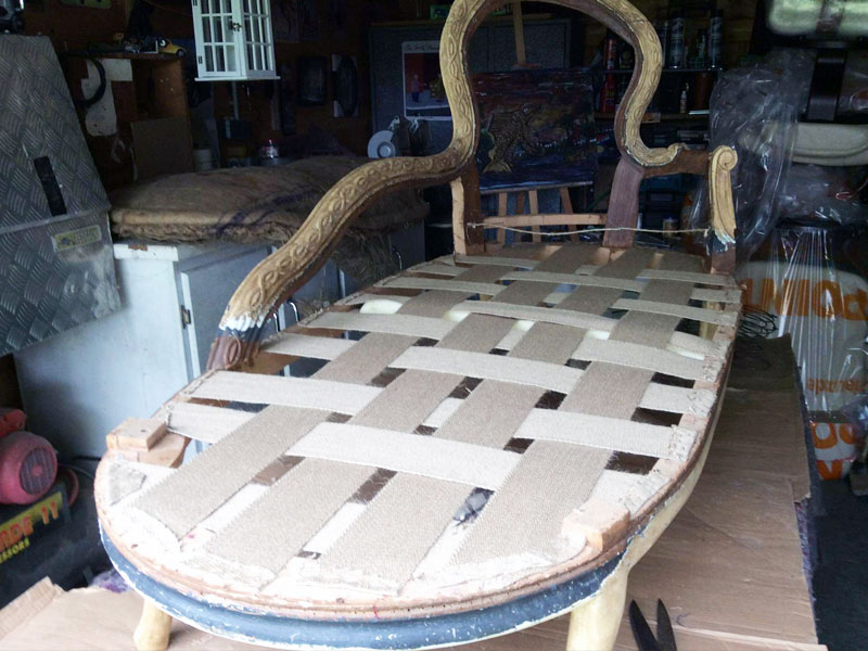 new webbing on chaise longue in France